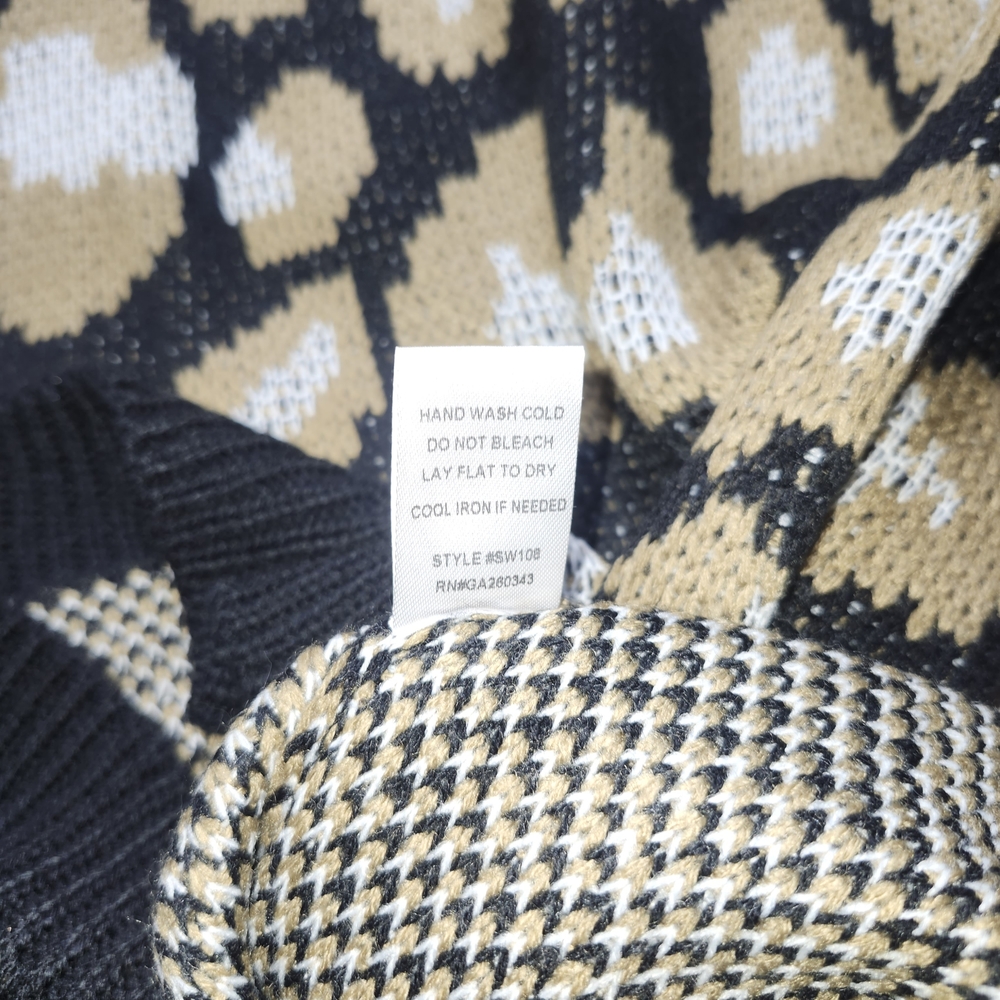Stylish Black and Gold Leopard Print Women's Top - Picture 3 of 5